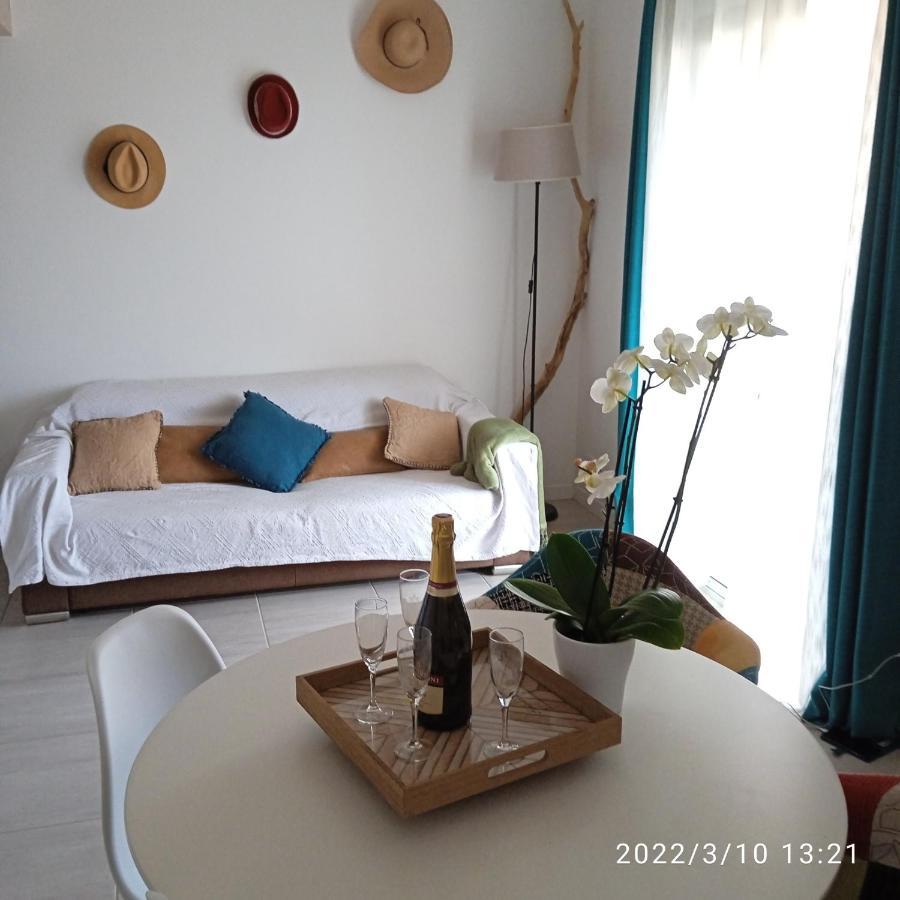 Azzura, Duplex Lumineux Acces Direct A La Plage Apartment Sainte-Maxime Exterior photo